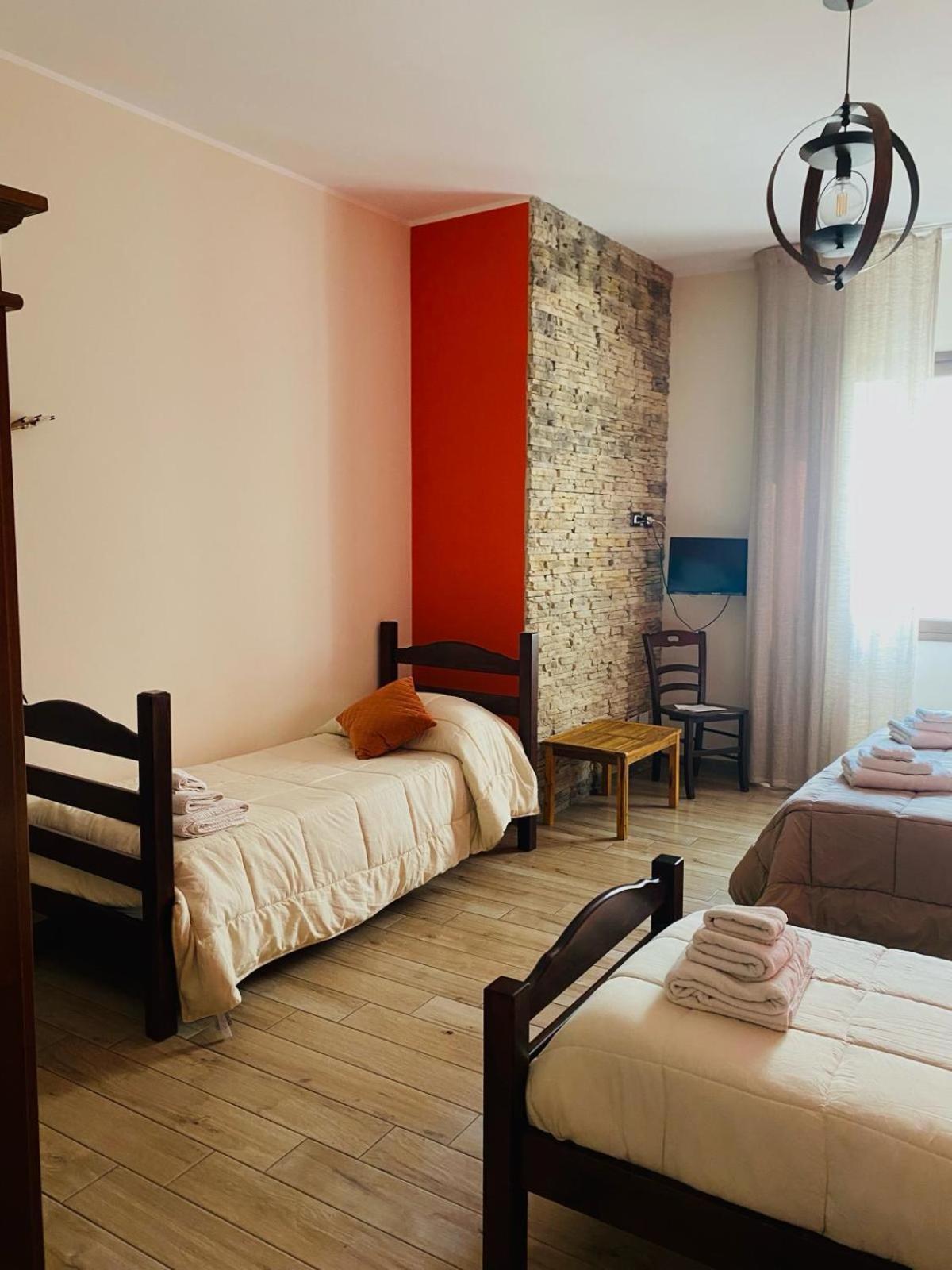 マツァーラ・デル・ヴァッロ Isolabella Bed & Breakfast エクステリア 写真