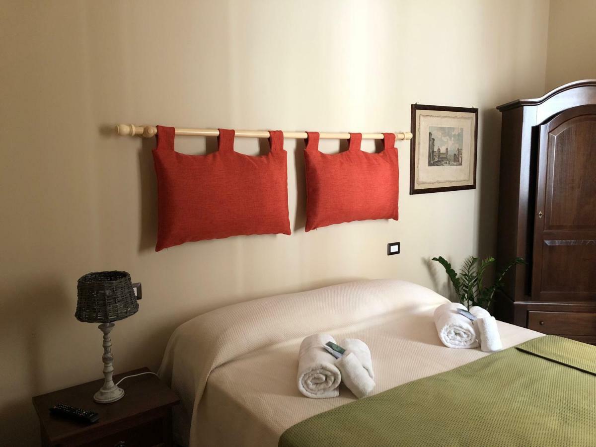 マツァーラ・デル・ヴァッロ Isolabella Bed & Breakfast エクステリア 写真